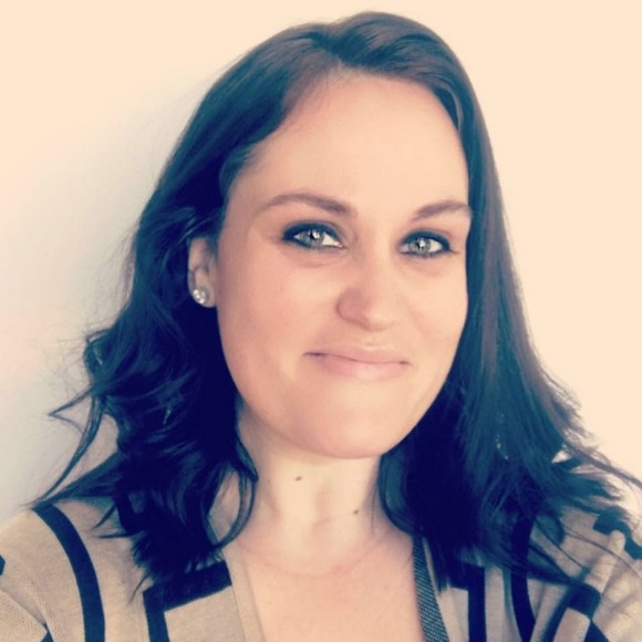 Meet your Posher, Leslie - Picture 1 of 1